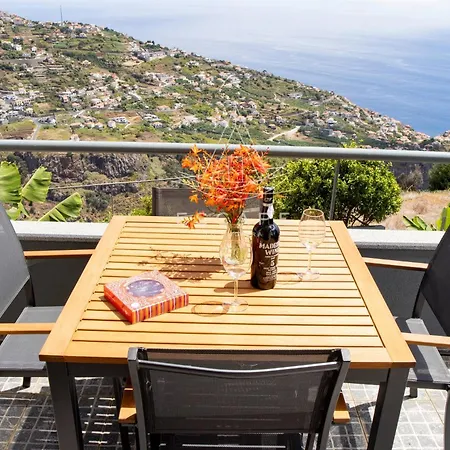 Casa Vale Bravio By Escape To Madeira Ribeira Brava